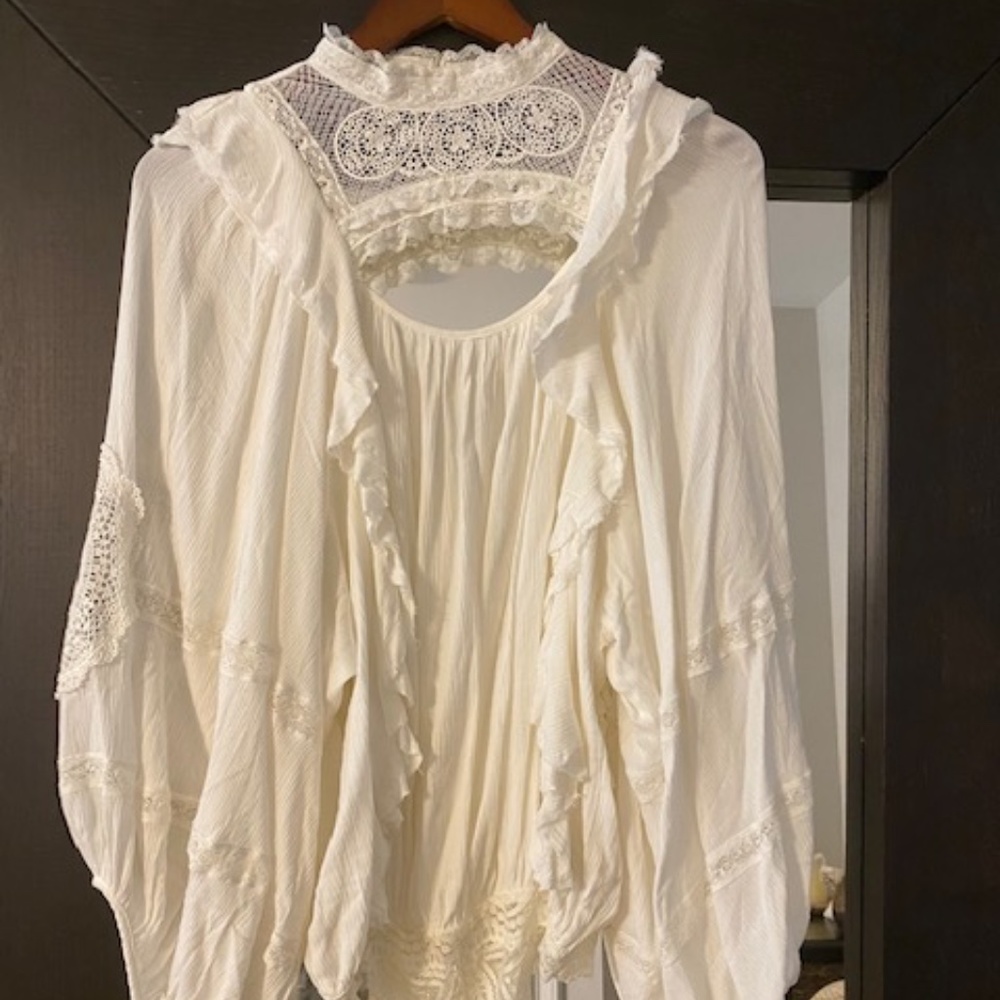 FREE PEOPLE WHITE LACE DETAIL BODY SUIT